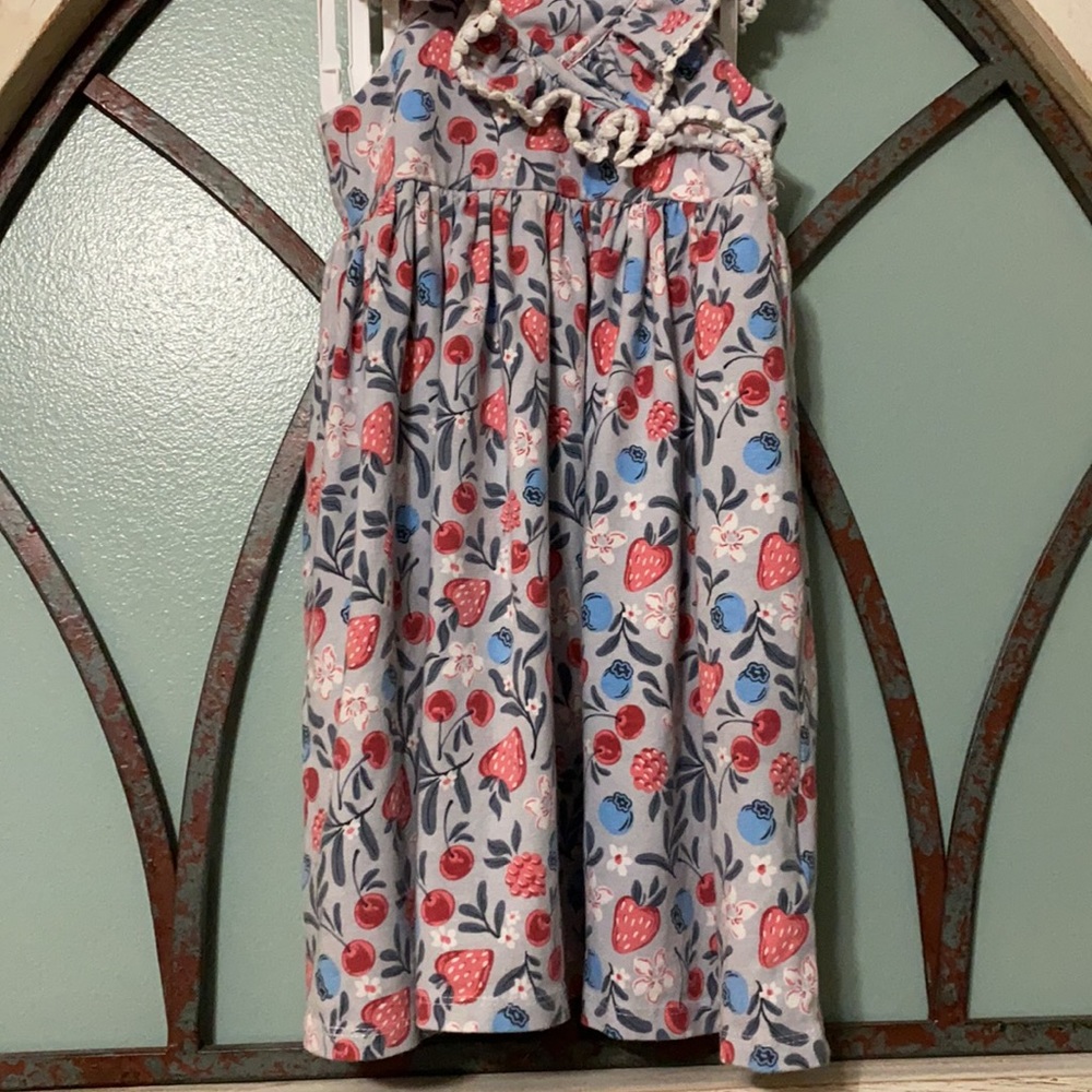 Girls’ 4T Tommy Bahama Bundle of 2 Dresses - Picture 10 of 14